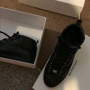BALENCIAGA ARENAS black size 44 (U.S size 11)